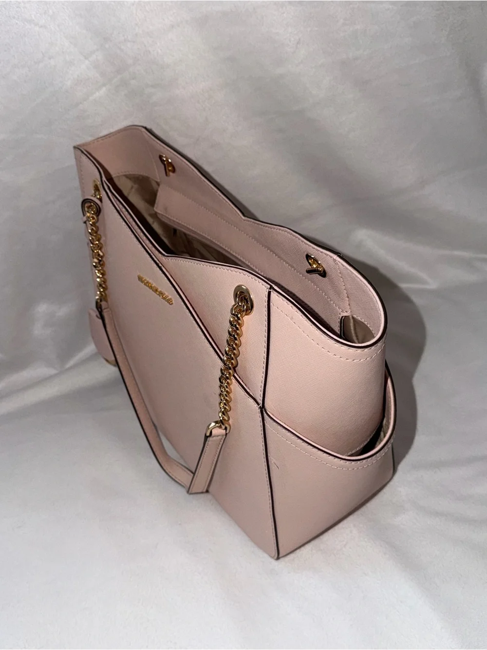 Michael Kors Jet Set Travel Soft Pink Pebbled Leather Tote w/Gold Chain Straps - Picture 4 of 5